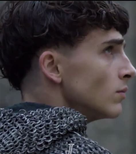 timothee chalamet the king haircut.